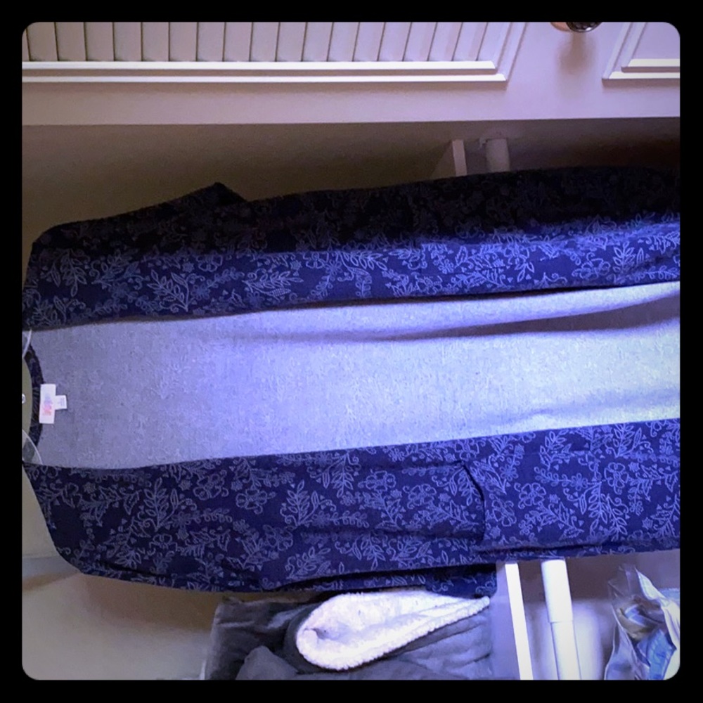 Lularoe Large Sarah